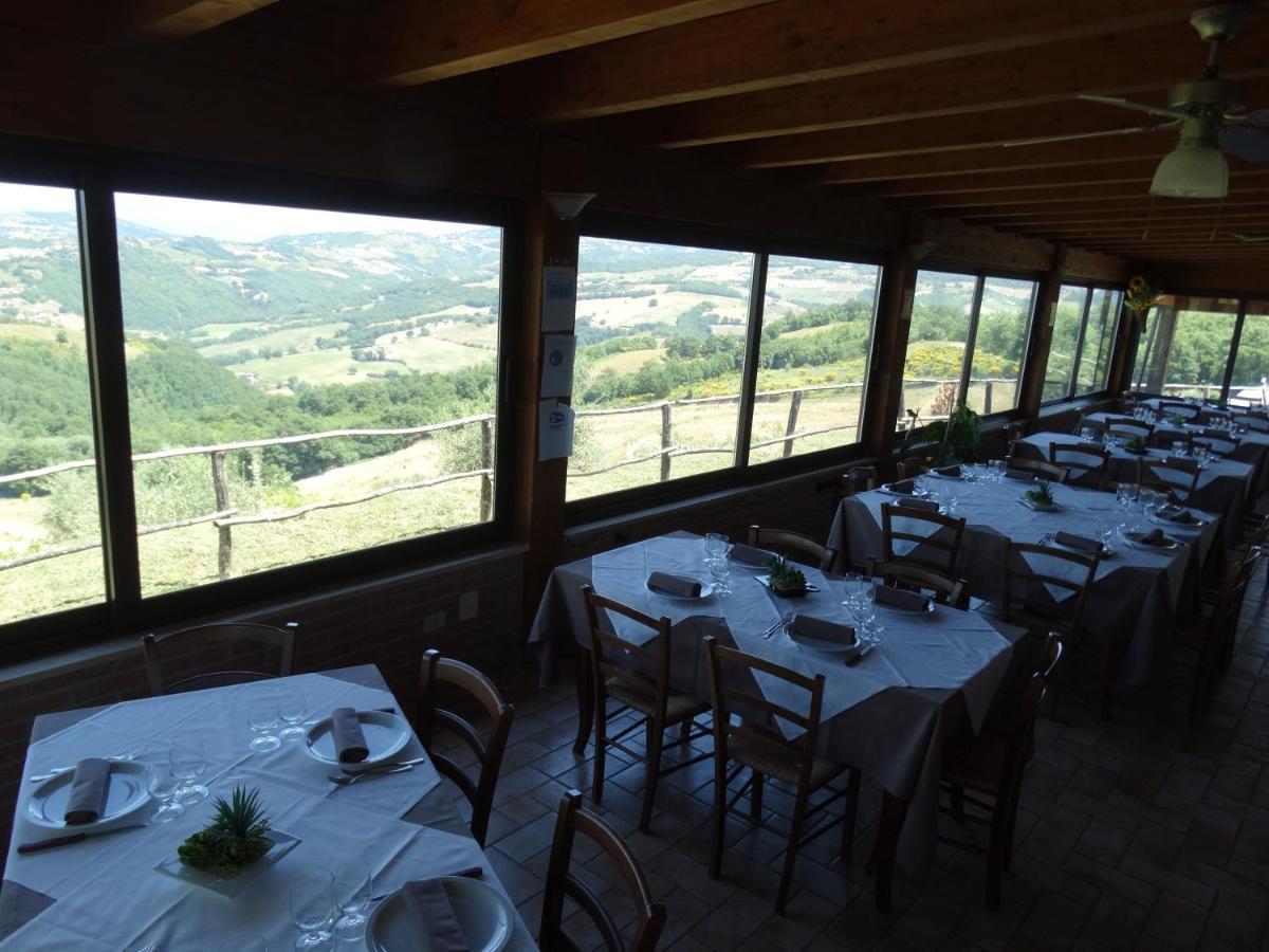Agriturismo La Terrazza Valfabbrica 外观 照片