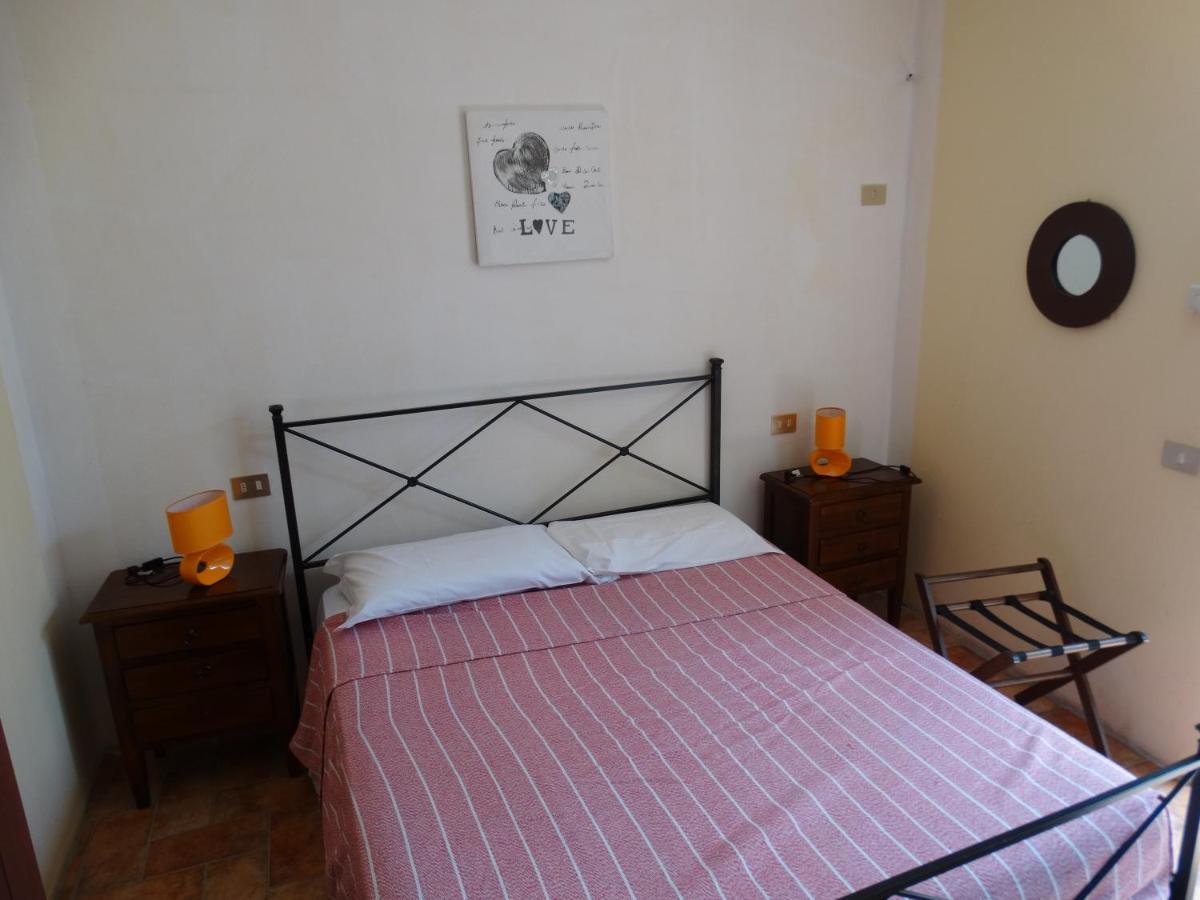 Agriturismo La Terrazza Valfabbrica 外观 照片