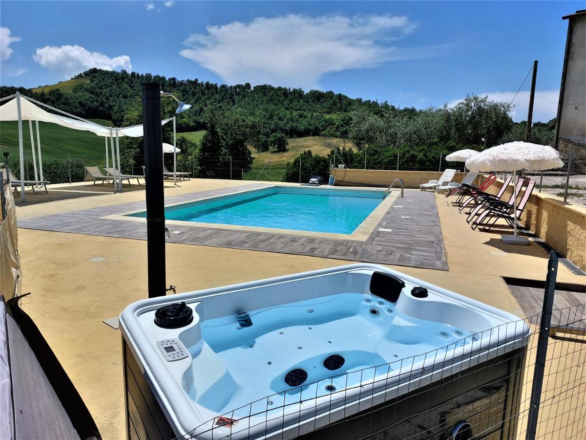Agriturismo La Terrazza Valfabbrica 外观 照片